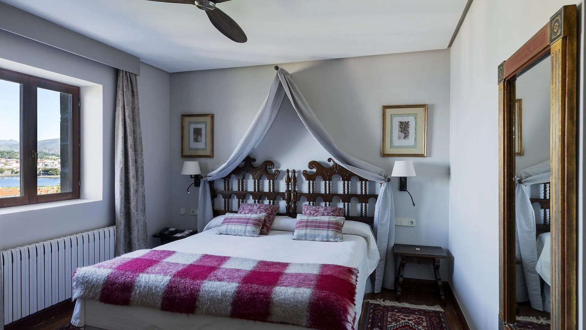 **** Hotel Parador De Hondarribia Spain